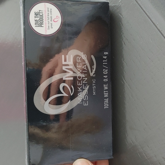 Makeover essentials KIT - Picture 8 of 12